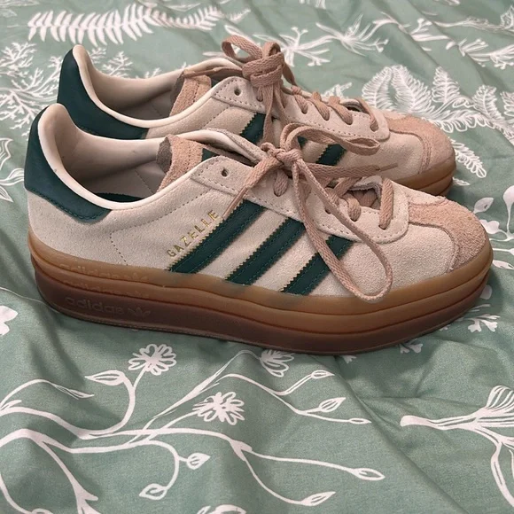 Adidas Gazelle Sneakers - Picture 2 of 6